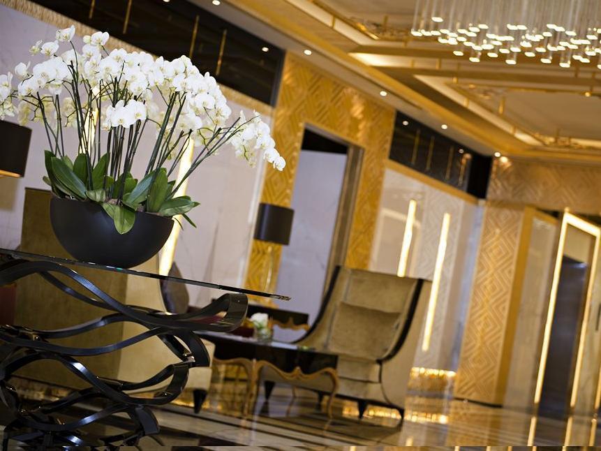 داماك ماسيون مول ستريت 5* دبي